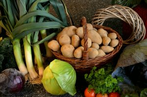 harvest of leaks, potatoes, cablages